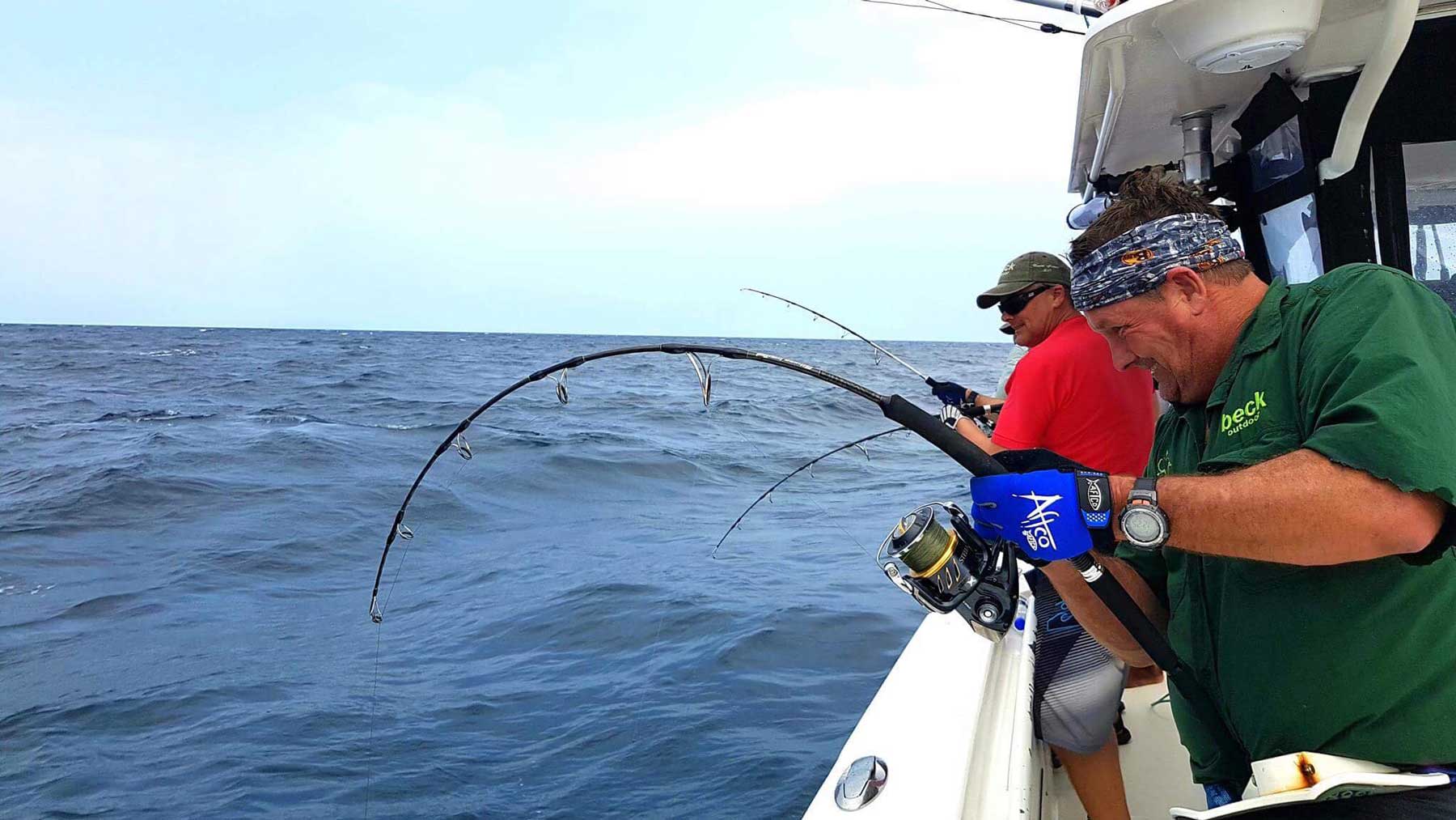 https://www.oceanbluefishing.com/magazine/wp-content/uploads/2018/04/ocean_blue_fishing_tips_choosing_fishing_rods_hero.jpg